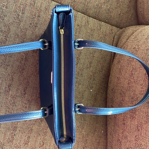 Anne Klein Womans Navy Blue Handbag Tote With Gold Tone Hardware Purse - Picture 11 of 11